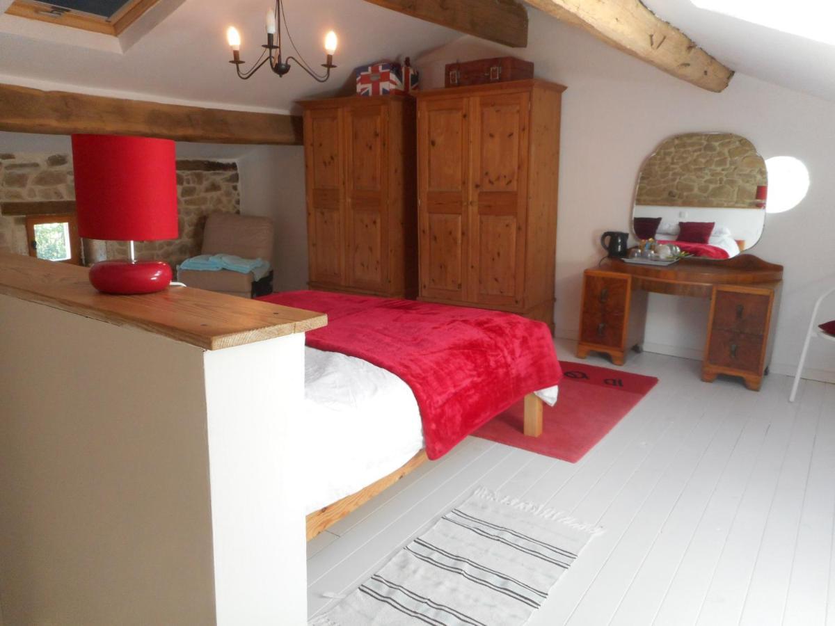 38 Friaudour Bed & Breakfast Saint-Pardoux-lʼOrtigier Eksteriør bilde
