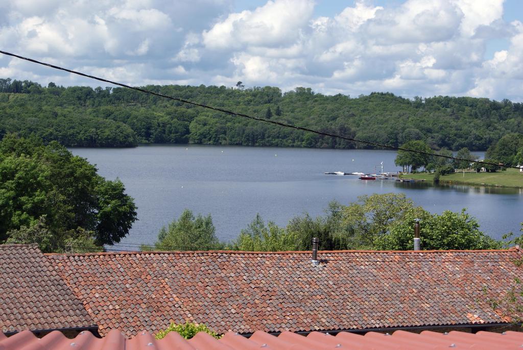 38 Friaudour Bed & Breakfast Saint-Pardoux-lʼOrtigier Rom bilde