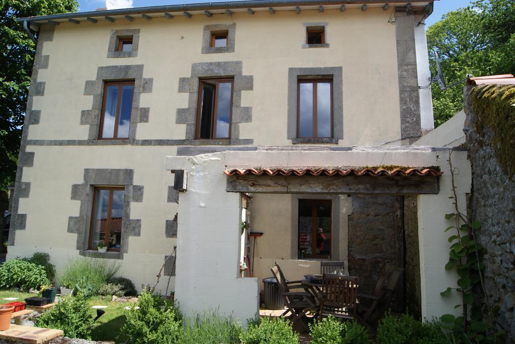 38 Friaudour Bed & Breakfast Saint-Pardoux-lʼOrtigier Eksteriør bilde