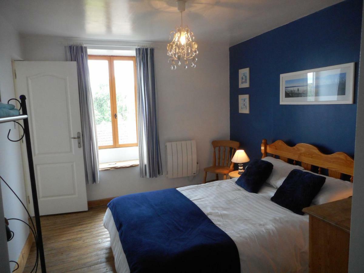 38 Friaudour Bed & Breakfast Saint-Pardoux-lʼOrtigier Eksteriør bilde